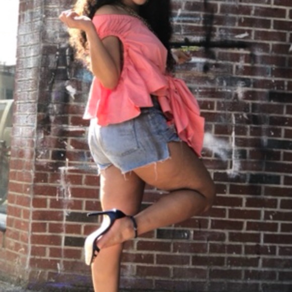 Peach  Blouse - Picture 2 of 3